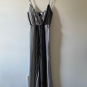 Revamped jumpsuit Black and white striped Wide leg (Never Worn) Size S